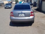 Volkswagen Passat-4