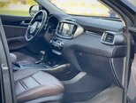 Kia Sorento-12