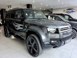Land Rover Defender-7