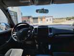 Toyota Land Cruiser Prado-5