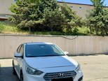Hyundai Accent-1