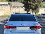 Hyundai Sonata-11