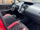 Toyota Prius V-11