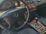 Mercedes E 280-4