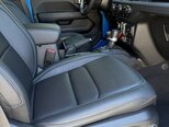 Jeep Wrangler-3