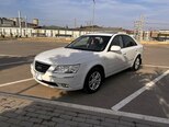 Hyundai Sonata-2
