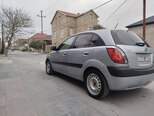 Kia Rio-11