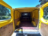Ford Transit-10