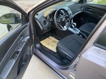 Chevrolet Cruze-15