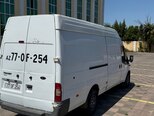 Ford Transit-4