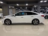Hyundai Sonata-5