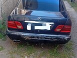 Mercedes E 280-3