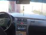 Mercedes E 280-8
