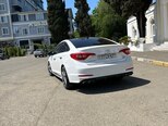 Hyundai Sonata-6