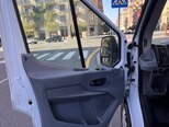 Ford Transit-12