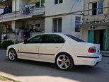 BMW 525-12