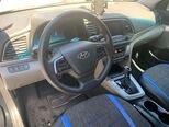 Hyundai Elantra-9