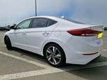 Hyundai Elantra-7