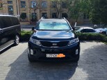 Kia Sorento-1