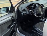 Opel Astra-11