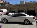 Mercedes E 220-8