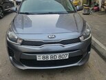 Kia Rio-1