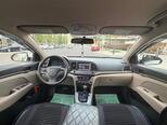 Hyundai Elantra-8