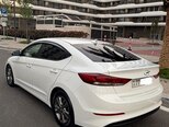 Hyundai Elantra-3