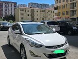 Hyundai Elantra-1