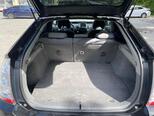 Toyota Prius-12