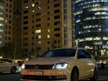 Volkswagen Passat-2