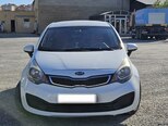 Kia Rio-2