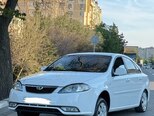 Daewoo Gentra-2