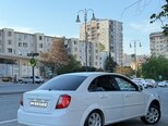 Daewoo Gentra-10