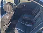 Mercedes E 220-11