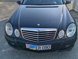 Mercedes E 220-1