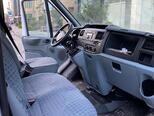 Ford Transit-10