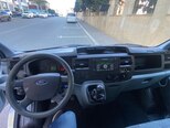 Ford Transit-12