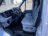 Ford Transit-11