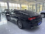 Kia K5-6