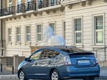 Toyota Prius-8