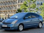 Toyota Prius-7