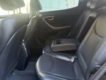 Hyundai Elantra-8