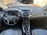 Hyundai Elantra-6