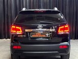 Kia Sorento-10