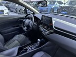 Toyota C-HR-10