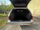 Mercedes E 270-5