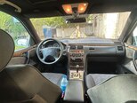 Mercedes E 270-3