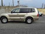 Mitsubishi Pajero-3