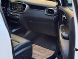 Kia Sorento-14